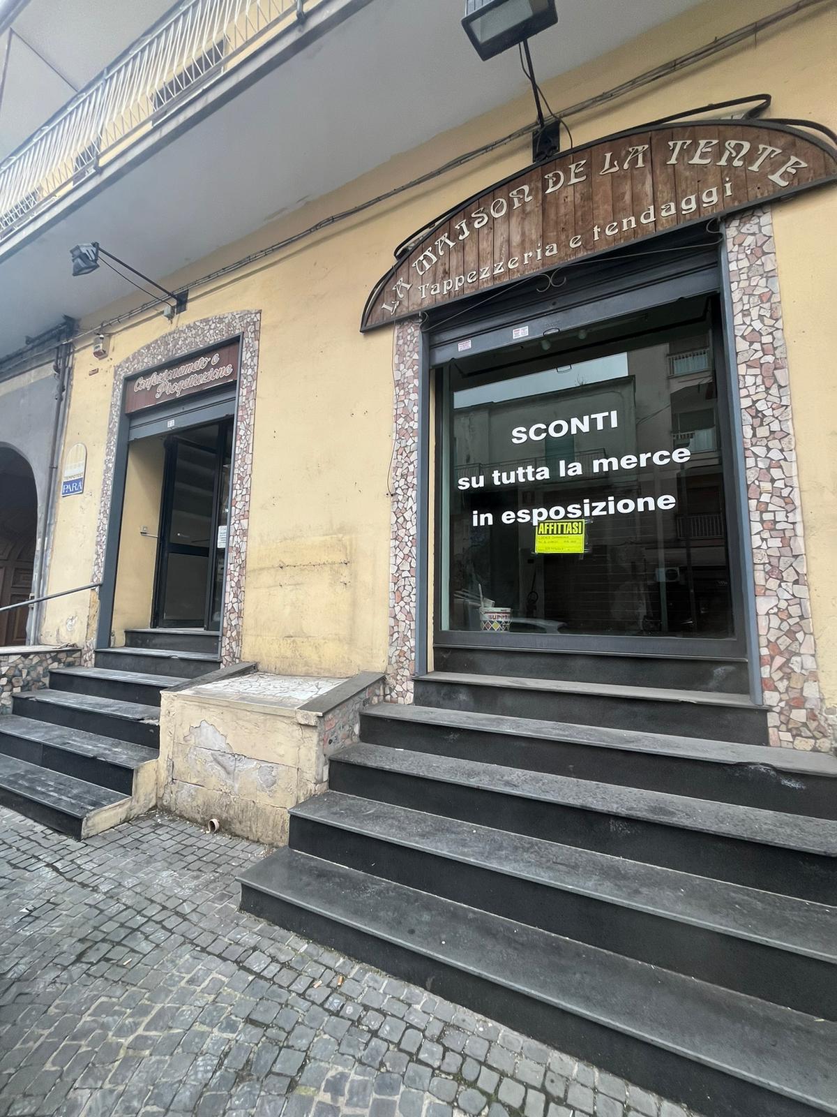 LOCALE COMMERCIALE FITTASI